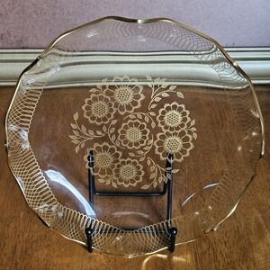 Vintage Art Glass Bowl Lace Doily Design 8.5" Scalloped Edge